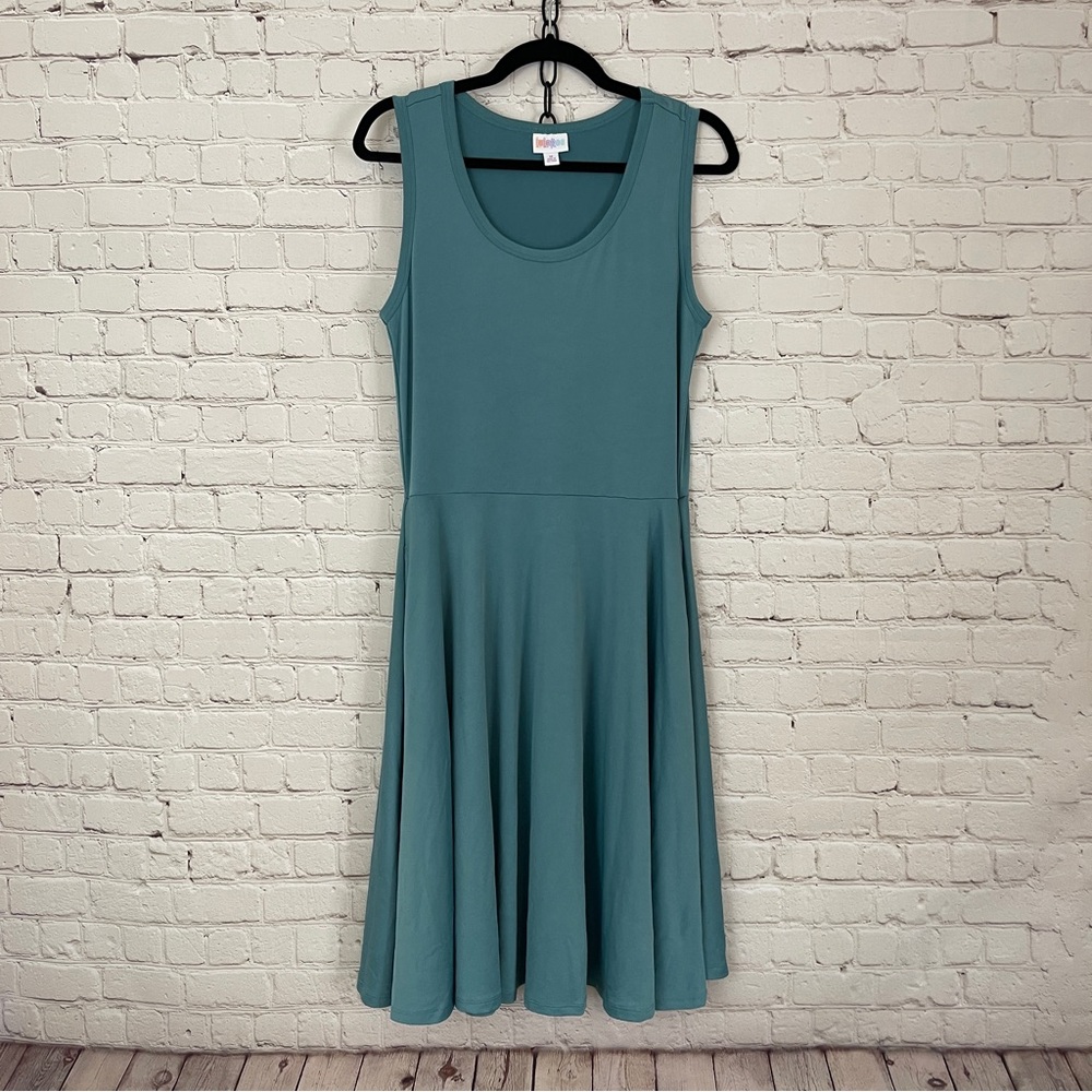 EUC LuLaRoe Teal Nicki Dress medium Blue Green sleeveless skater dress POCKETS